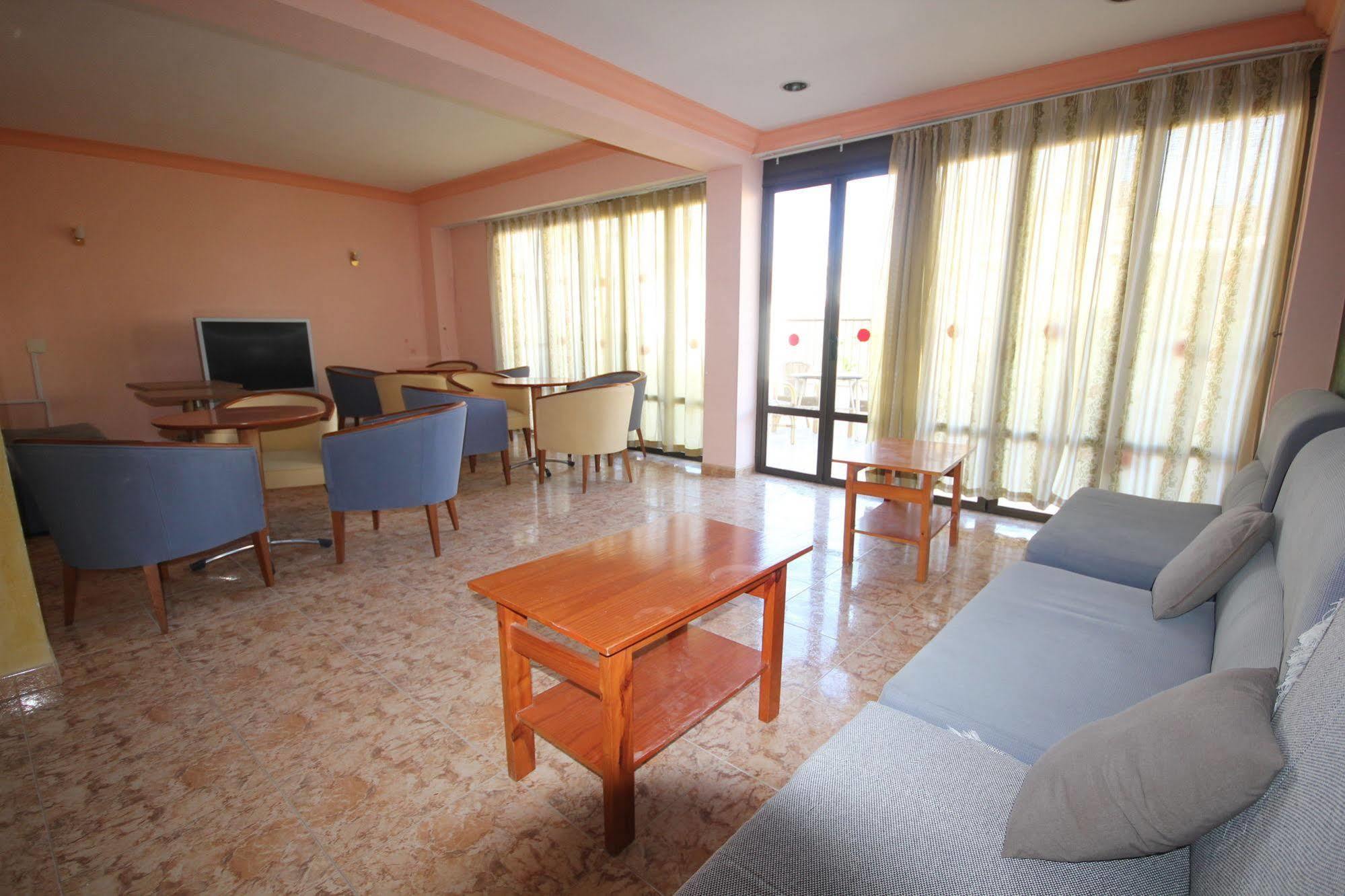 Hotel Villa Barbara Can Picafort  Exterior photo