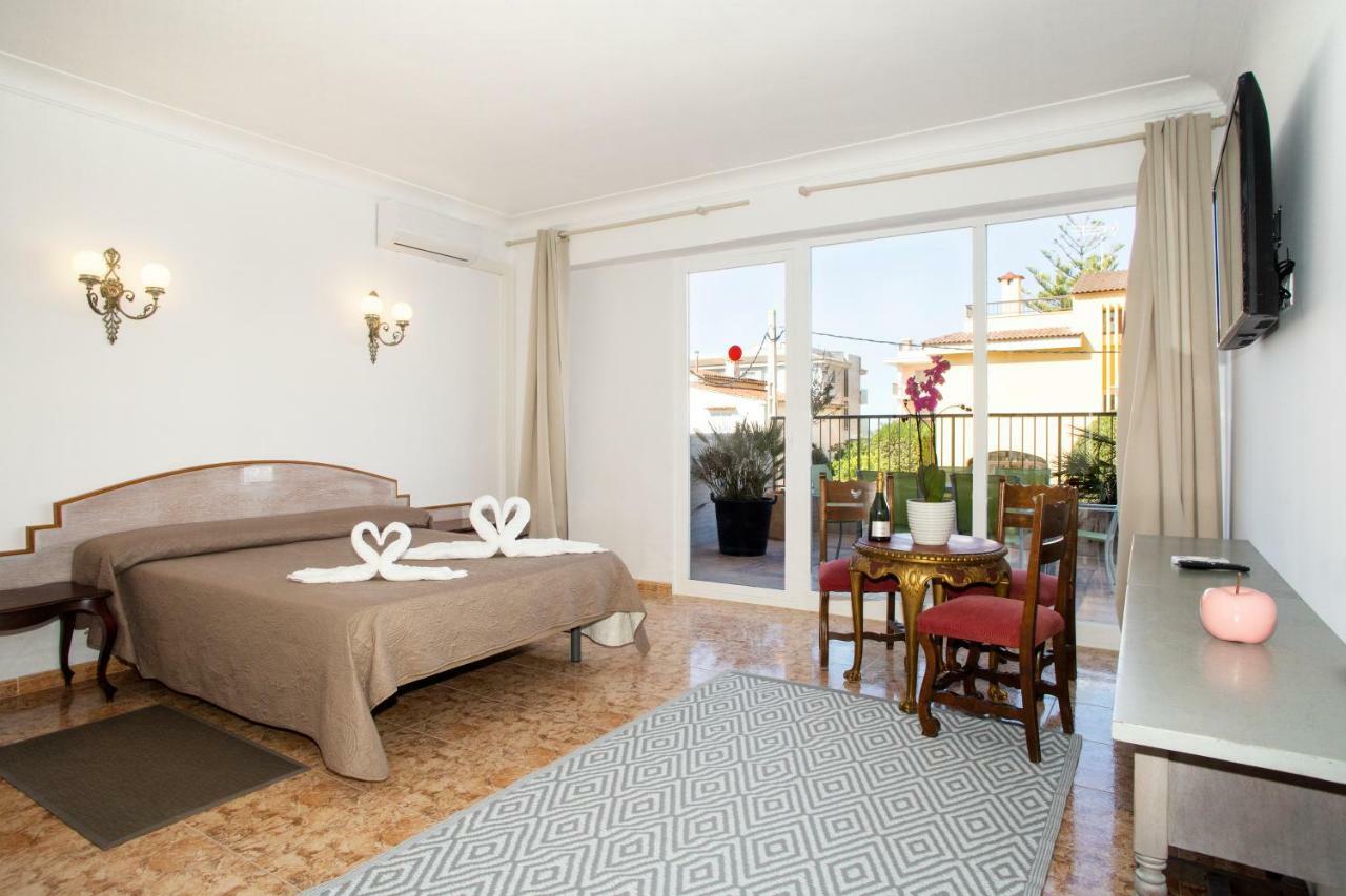 Hotel Villa Barbara Can Picafort  Exterior photo